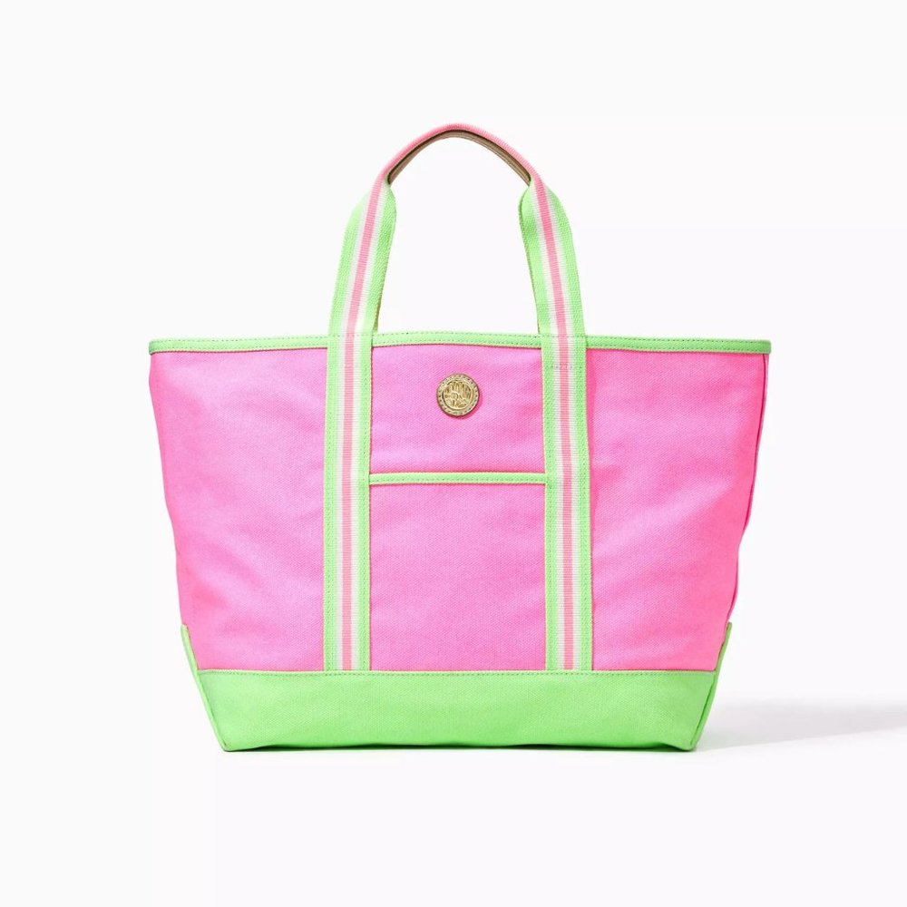 NWT LILLY PULITZER Large Mercato Pink and Green Tote in Pink Shandy.